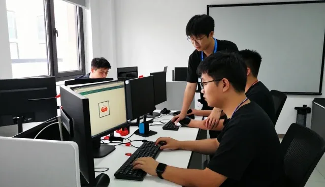 杭州燃点视频制作有限公司技术成果转化应用于学校与医院案例介绍